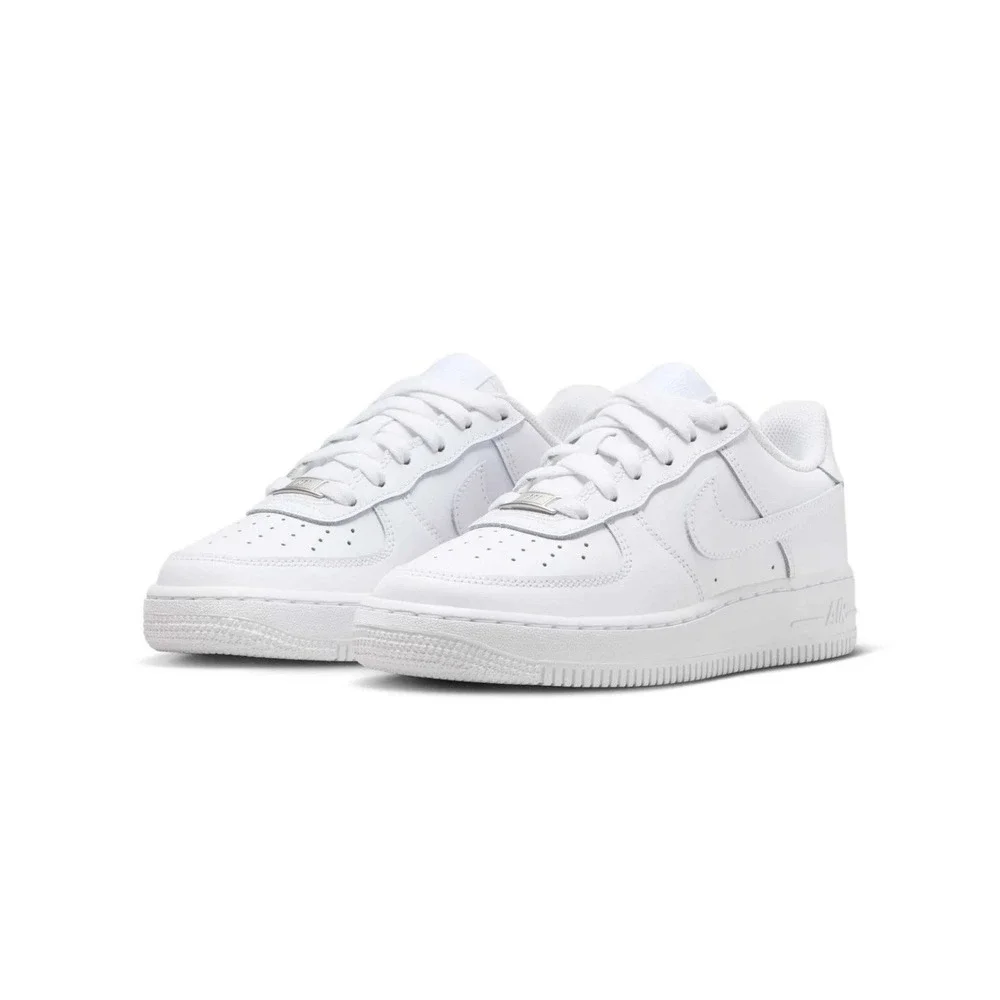 Nike Big Kids Air Force 1 LE Sneakers in White Size‎ 3.5Y FV5951-111
